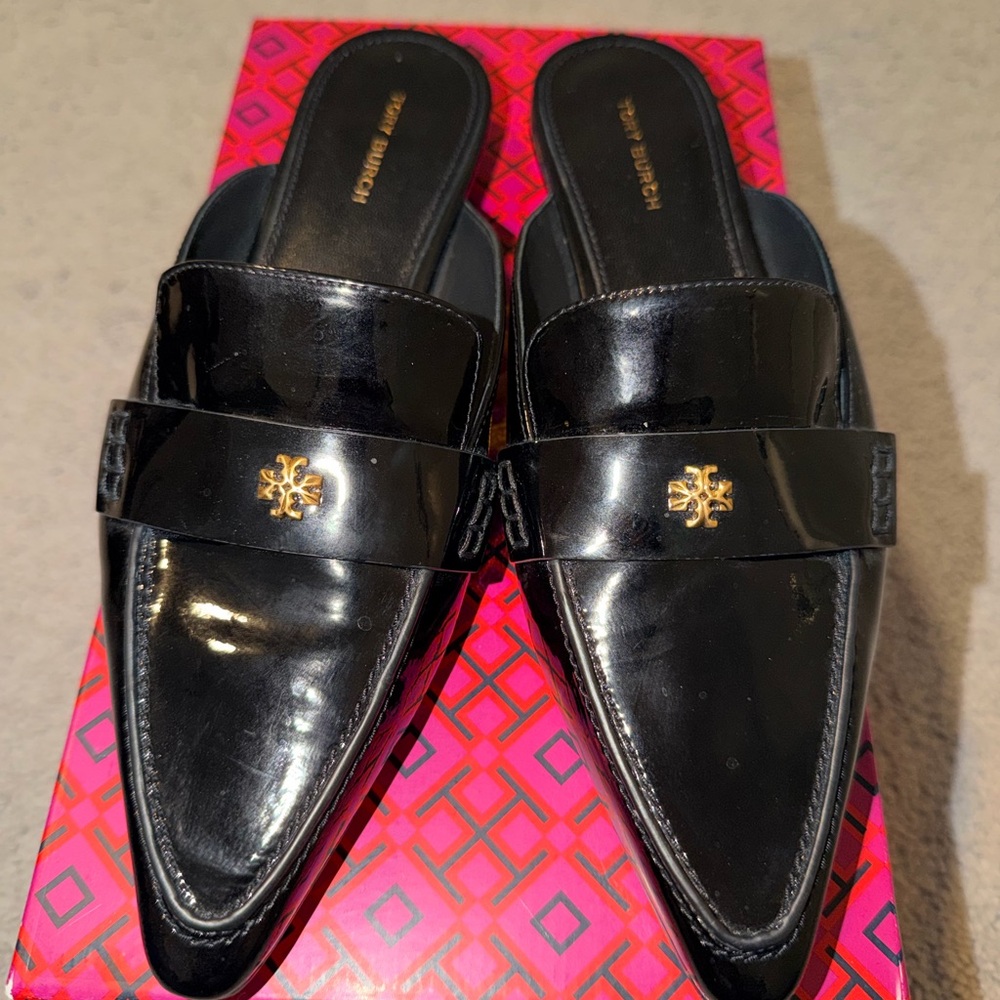 EUC Tory Burch Logo Pointed Backless Loafer Sz 6.5 RARE! SOLD OUT!